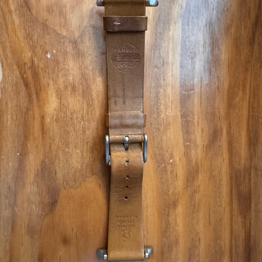 Leather watch band for Apple Watch l
